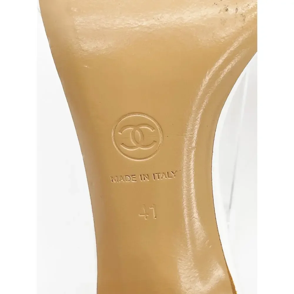 CHANEL vintage white